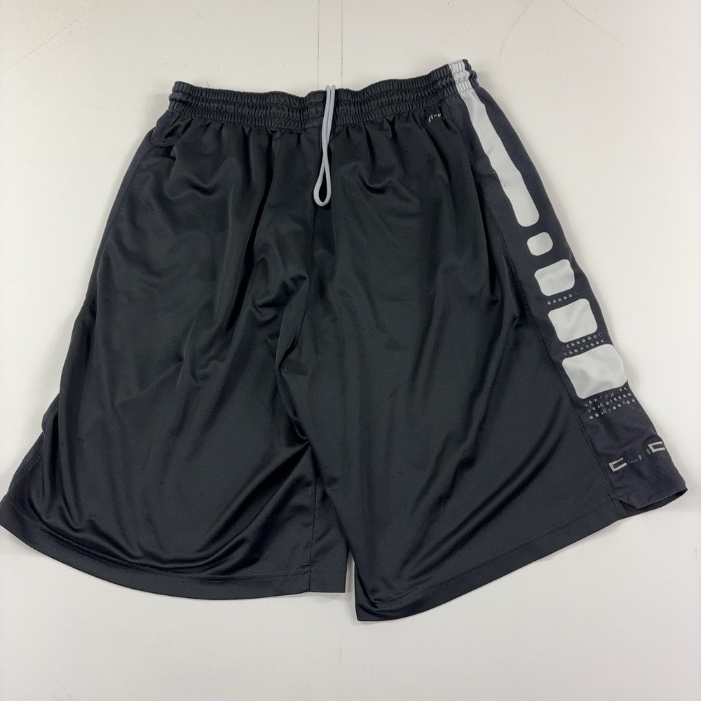 Nike Dri-FIT Shorts Mens 2XL Black Basketball Mesh 11 Inseam 545477-010
